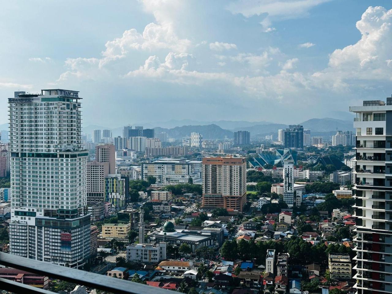 Mercu Summer Suites Klcc By Ab Kuala Lumpur Eksteriør bilde